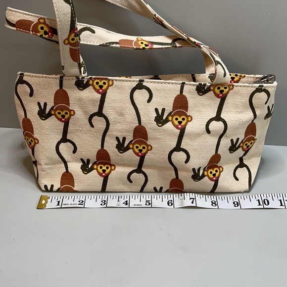 Bungalow 360 Monkey Flashing Peace Sign bag/purse - Picture 8 of 9